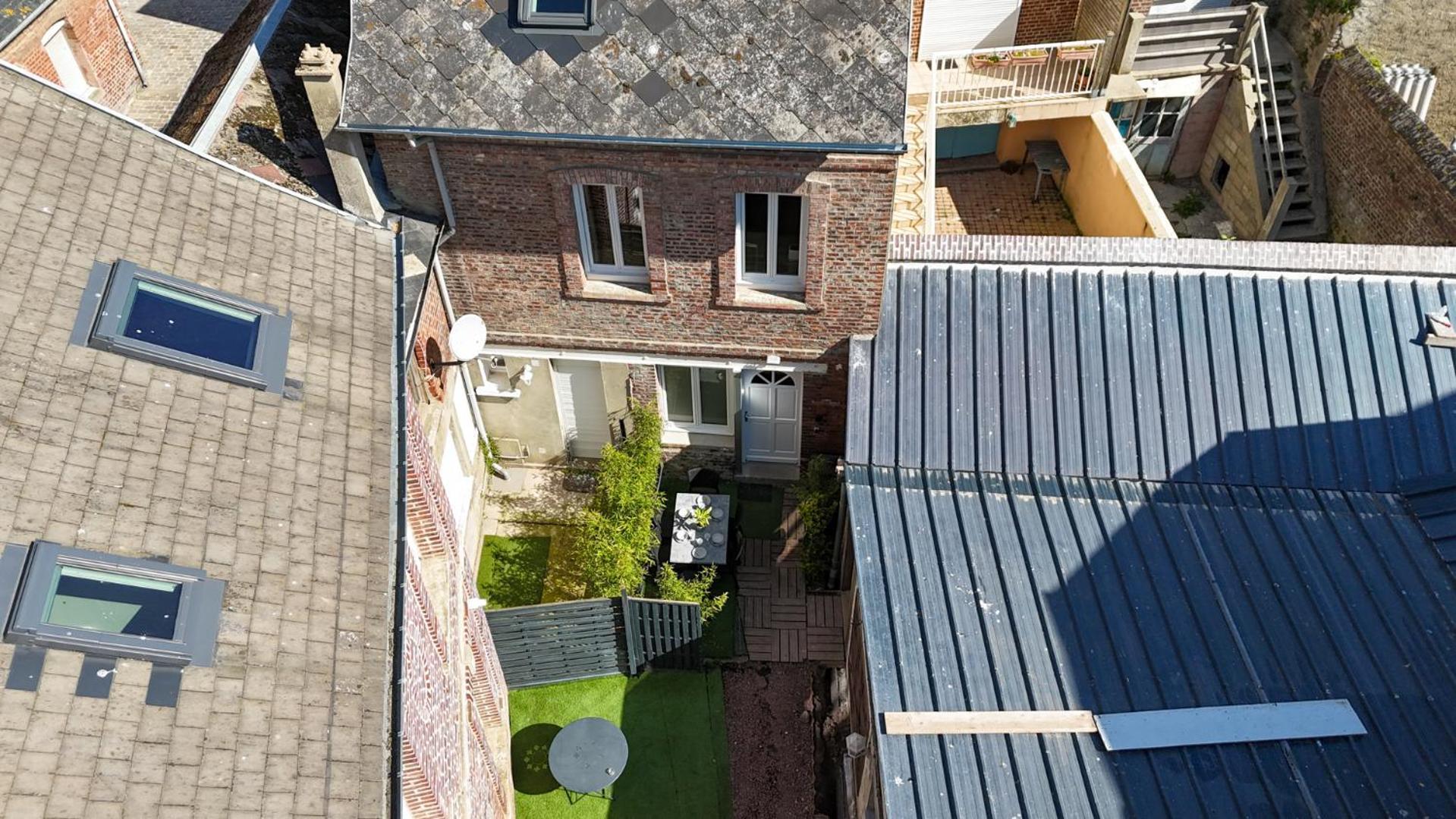 Iluka Villa Ault Bagian luar foto
